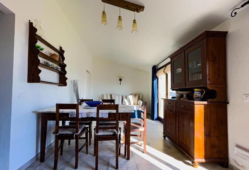 1 Bedroom Apartment Lake View, Di Colle In Colle   Agriturismo