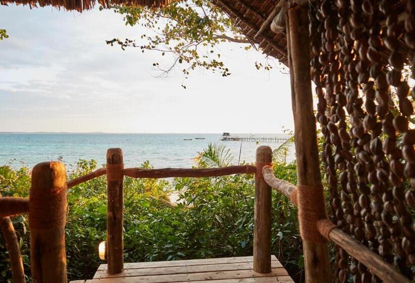سوییت جونیور با چشم‌انداز دریا, Fundu Lagoon