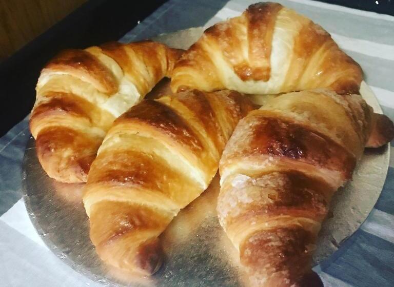 اتاق لوکس, B&b Mò•sì