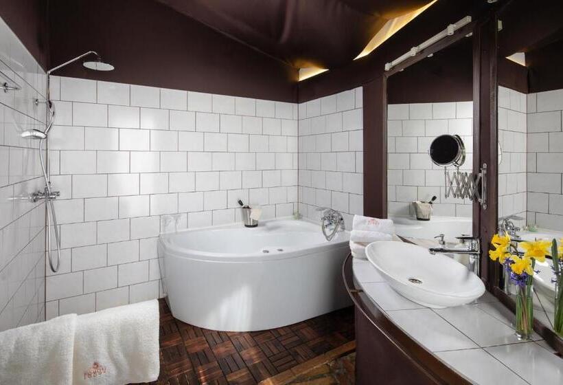 اتاق استاندارد با وان آب گرم, Homoki Lodge   Nature Quest Resort   Adult Only