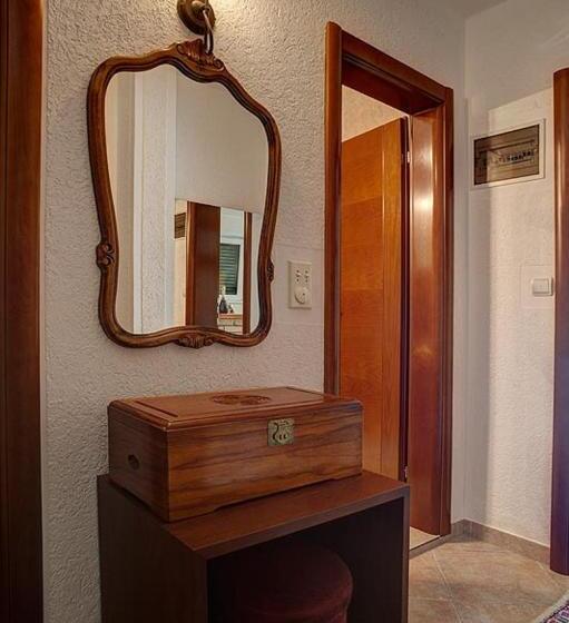 آپارتمان لوکس 1 خوابه, Guest House Medin