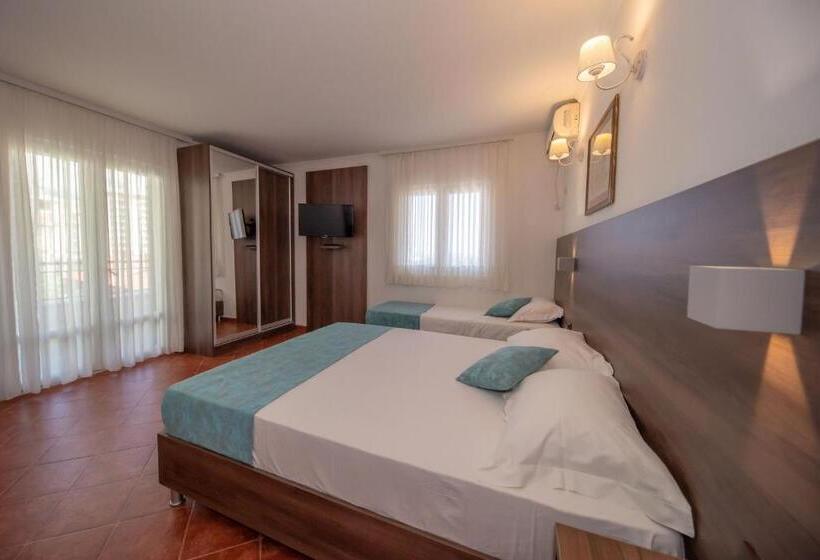 استودیو استاندارد با چشم‌انداز دریا, Guest House Medin