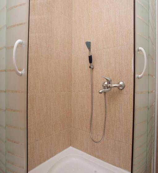 استودیو استاندارد با چشم‌انداز دریا, Guest House Medin