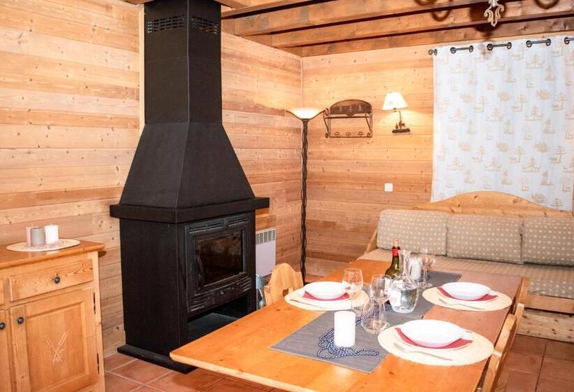 کلبه ییلاقی, Chalets De Praroustan By Actisource