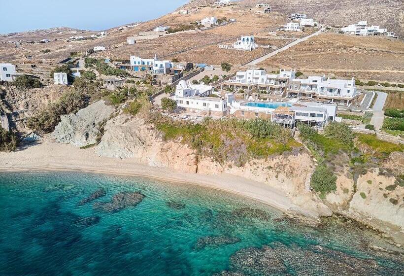 سوییت جونیور, Mykonos Lolita, A Grecotel Resort To Live