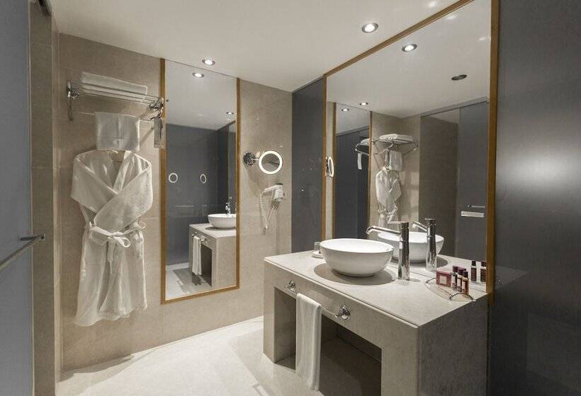 اتاق لوکس, Anemon Grand Denizli Otel
