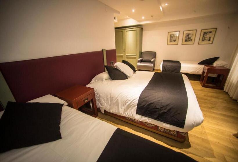 اتاق خانوادگی, Boutique Hotel Castilla