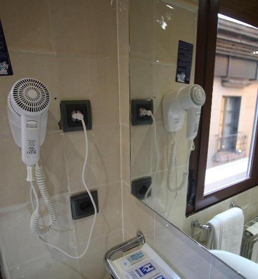 اتاق استاندارد با بالکن, Boutique Hotel Castilla