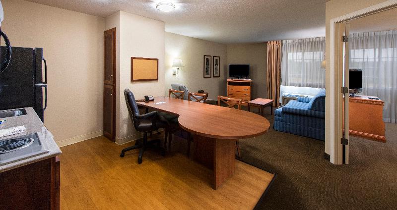 سوئیت با تخت بزرگ, Candlewood Suites Macon By Ihg