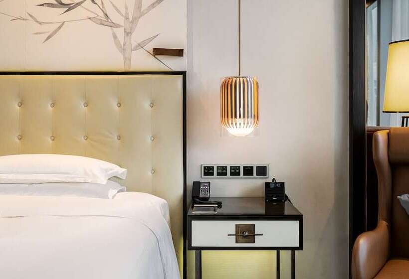 اتاق لوکس با تخت بزرگ, Hilton Shenzhen Futian