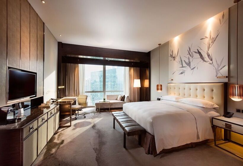 اتاق اجرایی با تخت بزرگ, Hilton Shenzhen Futian