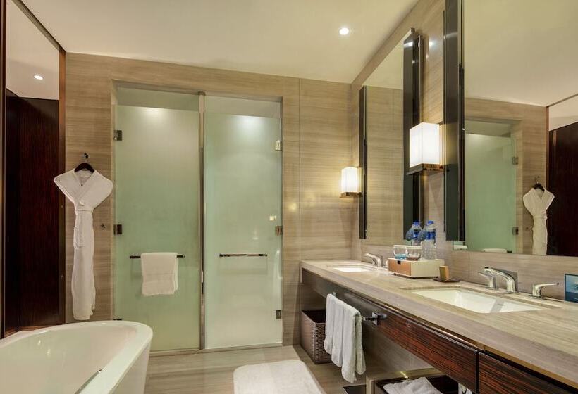 اتاق اجرایی, Hilton Shenzhen Futian