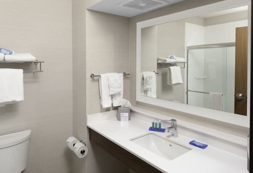 سوئیت برای معلولان, Holiday Inn Express Hotel & Suites Coeur D Alene I 90 Exit 11, An Ihg