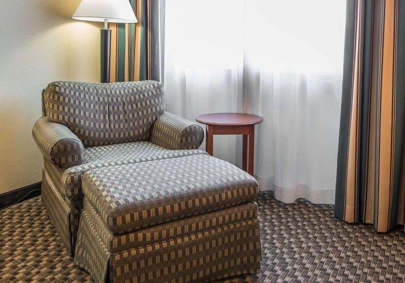 سوئیت برای معلولان, Holiday Inn Express Hotel & Suites Coeur D Alene I 90 Exit 11, An Ihg