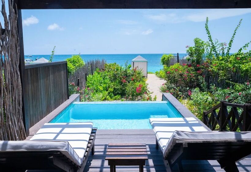 کابین, Keyonna Beach   All Inclusive   Couples Only