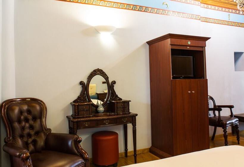 家庭套房, Kyveli Suites