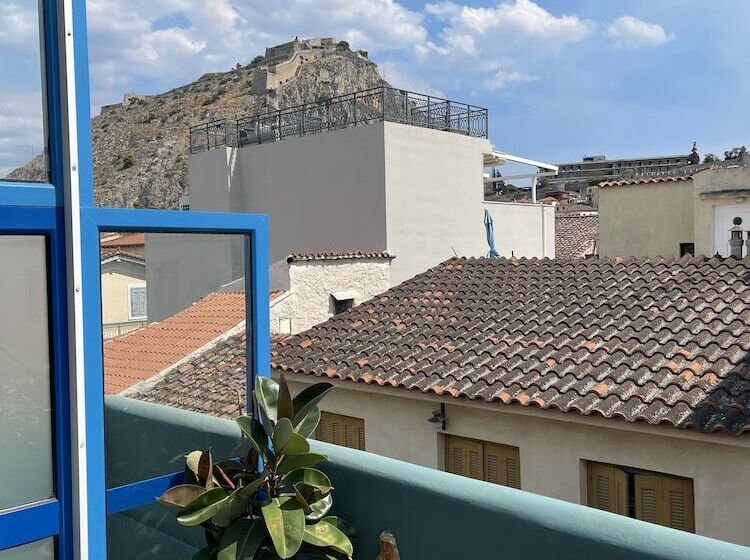 اتاق استاندارد با چشمانداز, Kyveli Suites
