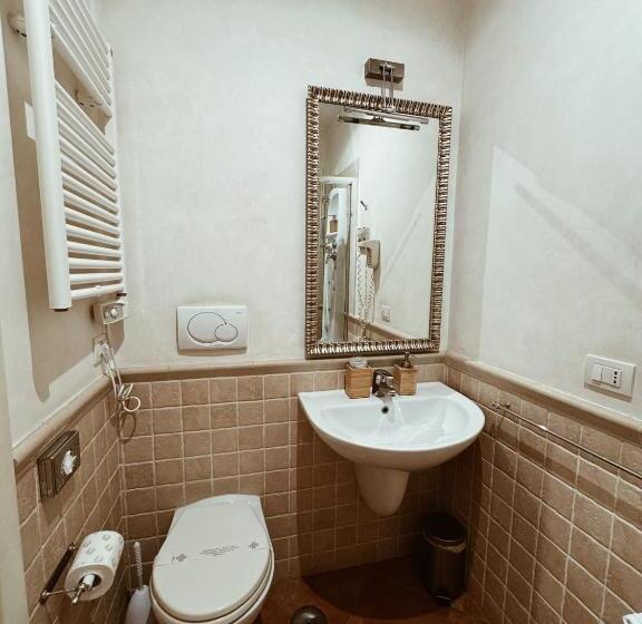 اتاق اکونومی, Residenza Sciarra B&B