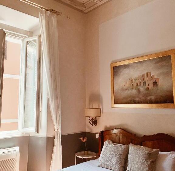 اتاق کلاسیک سه تخته, Residenza Sciarra B&B