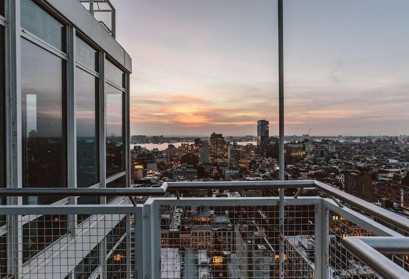 Suite with Balcony, Nomo Soho