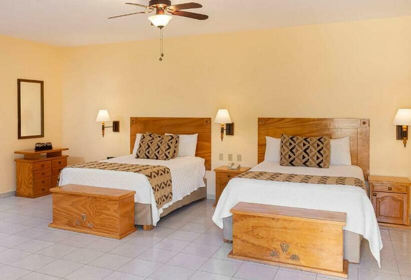 اتاق خانوادگی, Santa Fe Loreto by Villa Group
