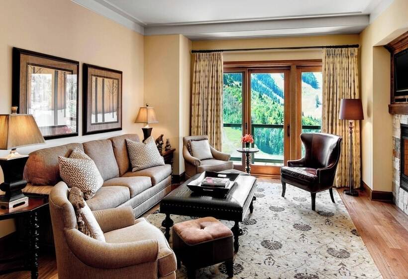 غرفة قياسية متصلة, The St. Regis Deer Valley