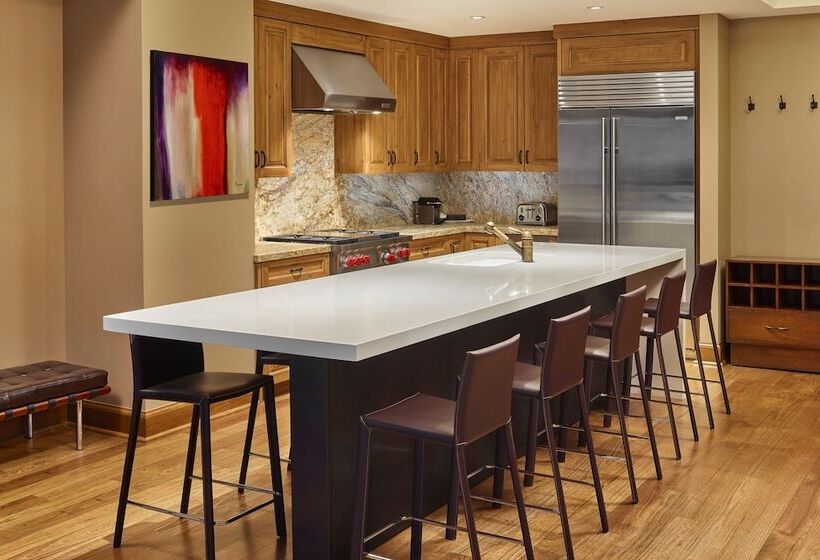 اتاق استاندارد تودرتو, St. Regis Deer Valley