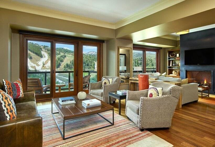 غرفة قياسية متصلة, The St. Regis Deer Valley