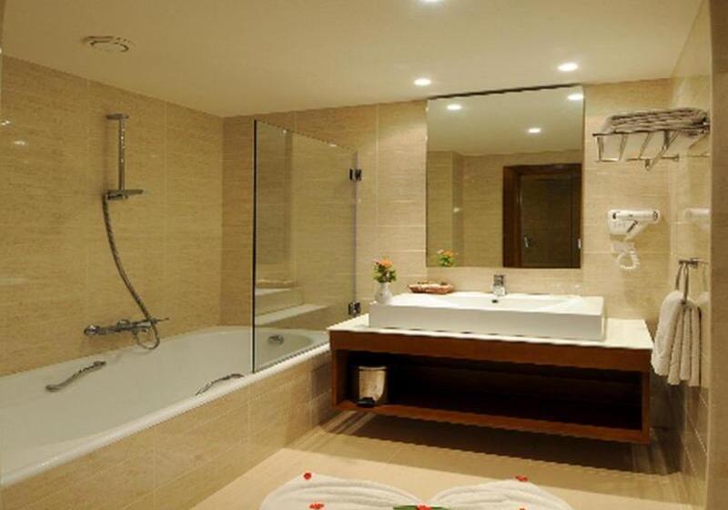 标准平房, Vincci Helios Beach