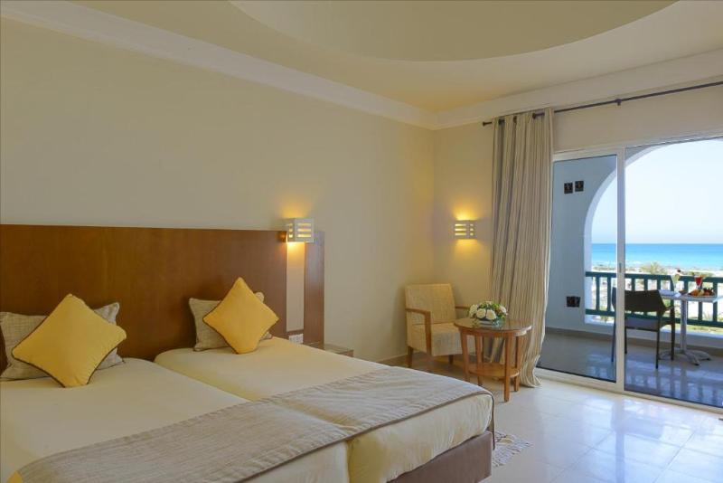 Triple Room Sea View, Vincci Helios Beach