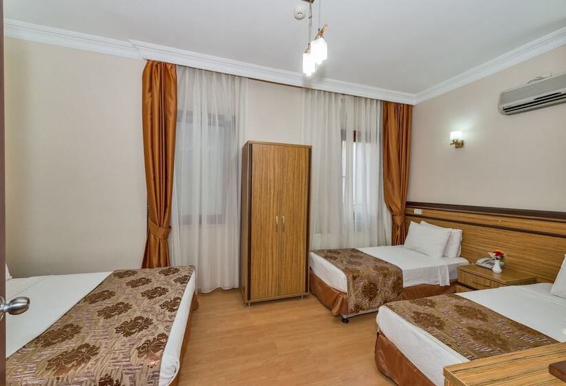 Quarto Triplo Estandar, May Hotel Istanbul