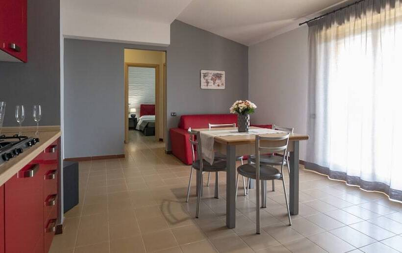 Apartament superior 1 dormitor  cu vedere spre mare, Residence Isabella Sport