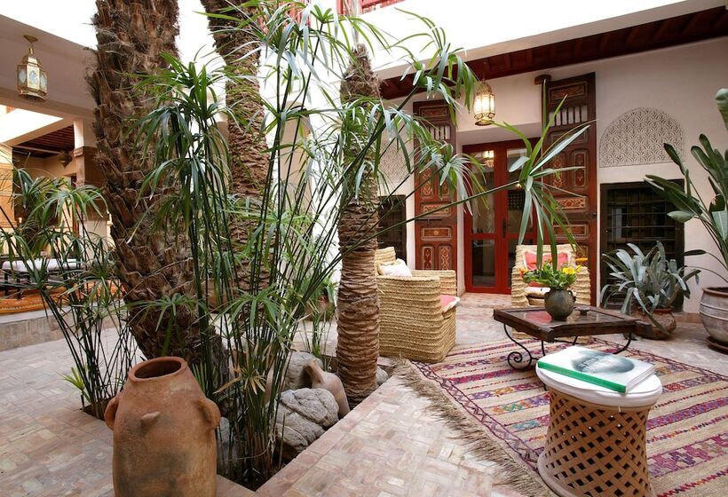 اتاق سوپریور, Riad Aladdin