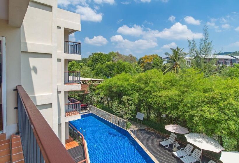 اتاق لوکس با چشم‌انداز استخر, Aonang All Seasons Beach Resort