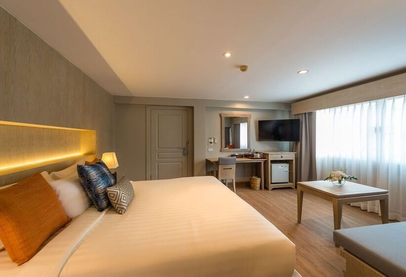 اتاق لوکس با چشم‌انداز استخر, Aonang All Seasons Beach Resort