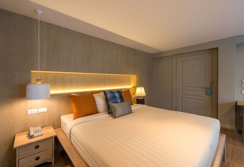 اتاق لوکس با چشم‌انداز استخر, Aonang All Seasons Beach Resort