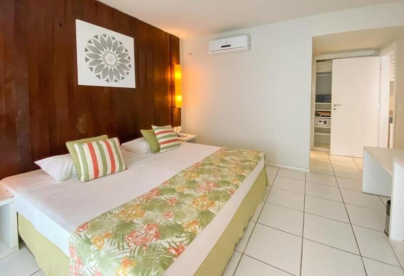 سوئیت مستر, Búzios Beach Resort