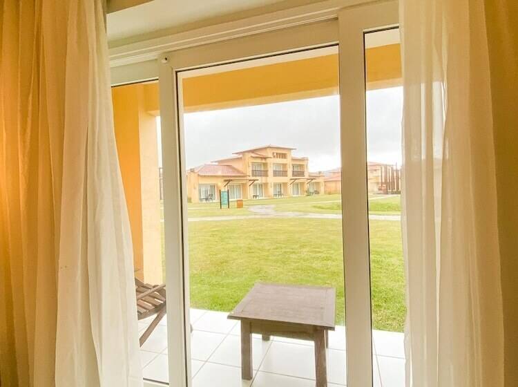 سوئیت مستر, Búzios Beach Resort