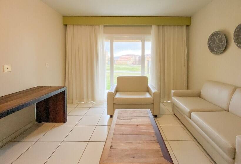 سوئیت مستر, Búzios Beach Resort