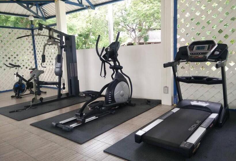 اتاق لوکس, Fuengfah Riverside Gardens Resort