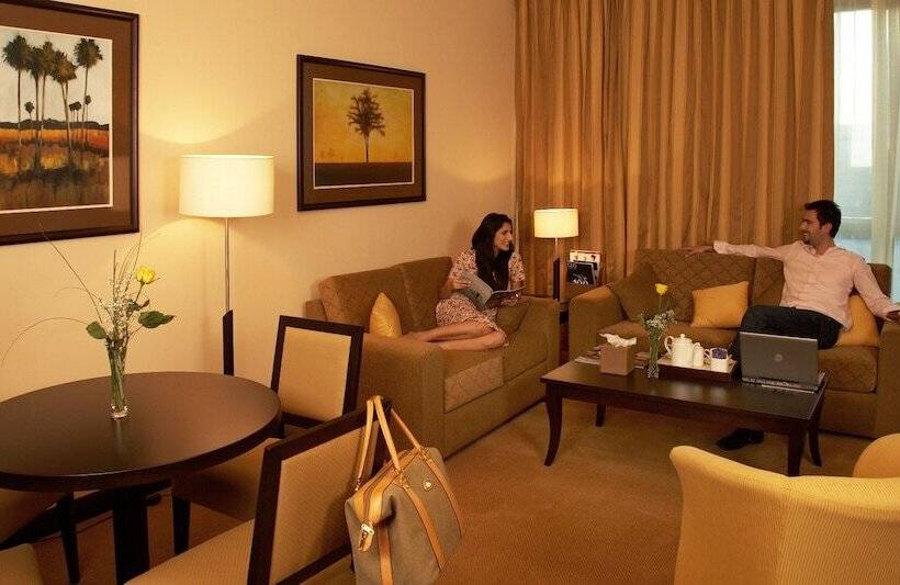 سوییت لوکس, Al Manzel Hotel Apartments