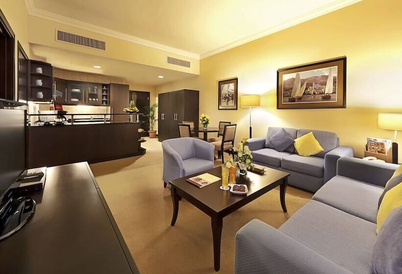 استودیوی لوکس, Al Manzel Hotel Apartments