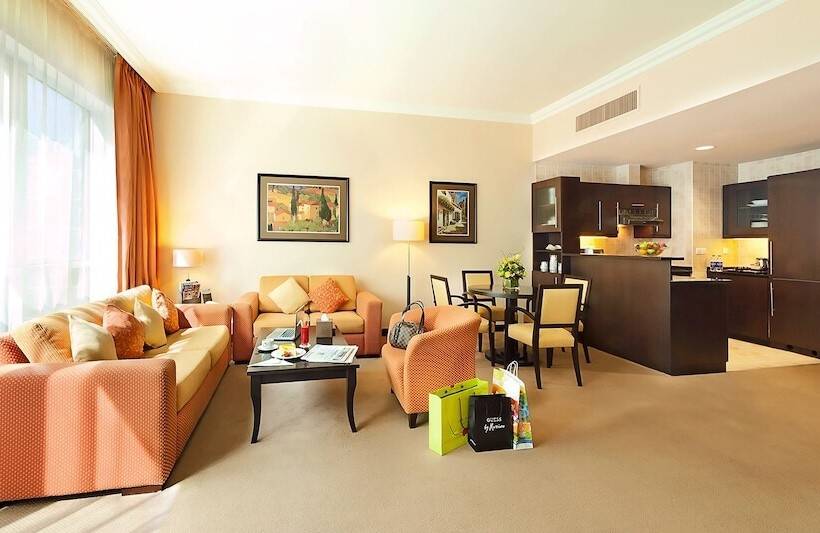 سوئیت پریمیوم, Al Manzel Hotel Apartments