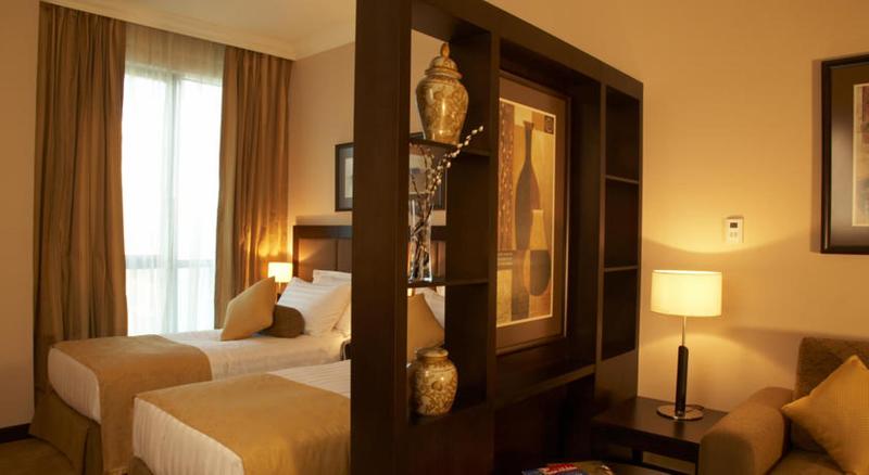 سوییت لوکس, Al Manzel Hotel Apartments