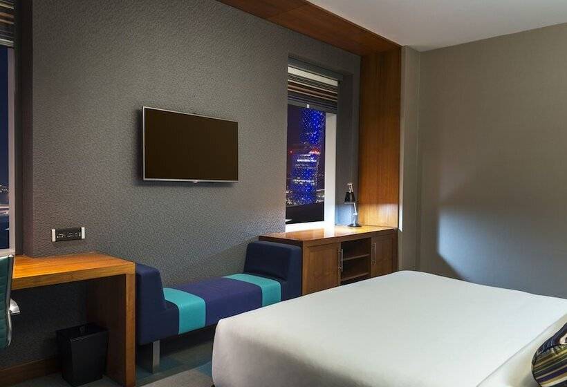 Standard Room Double Bed, Aloft Abu Dhabi