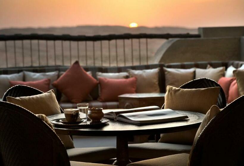 带露台的豪华间, Anantara Qasr Al Sarab Desert Resort