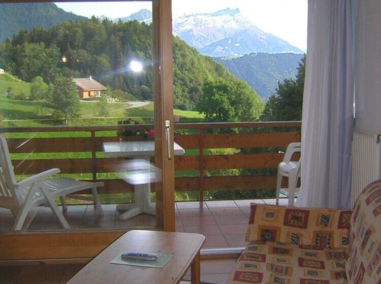Апартаменты Семейные 1 Спальня, Castel Club Leysin Parc Resort