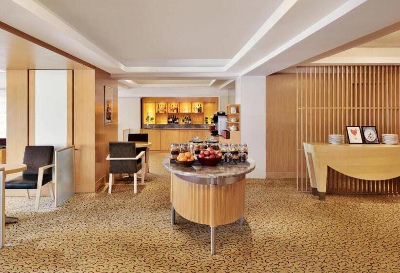 会所一室公寓, Courtyard By Marriott Chennai