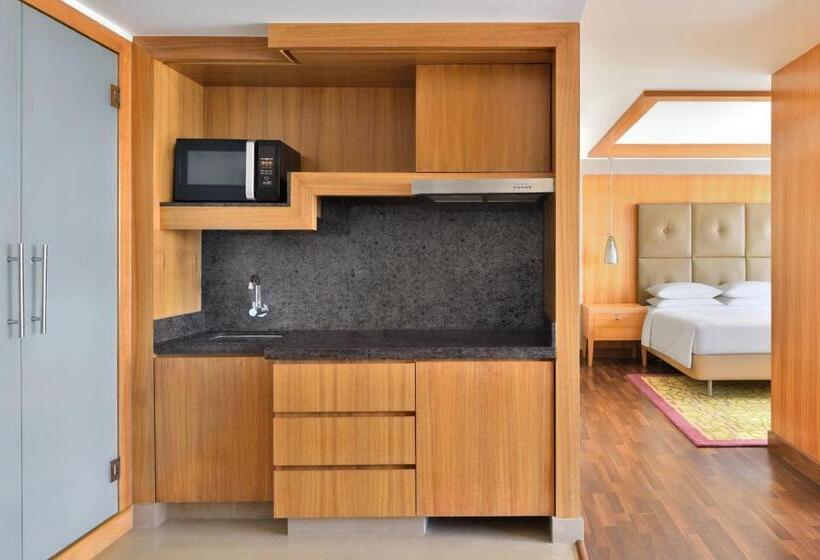 会所一室公寓, Courtyard By Marriott Chennai