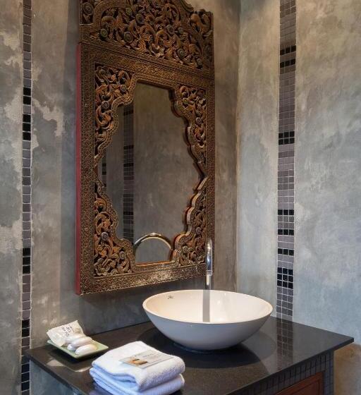 سوییت, Kamala Beach Estate Resort   Sha Extra Plus